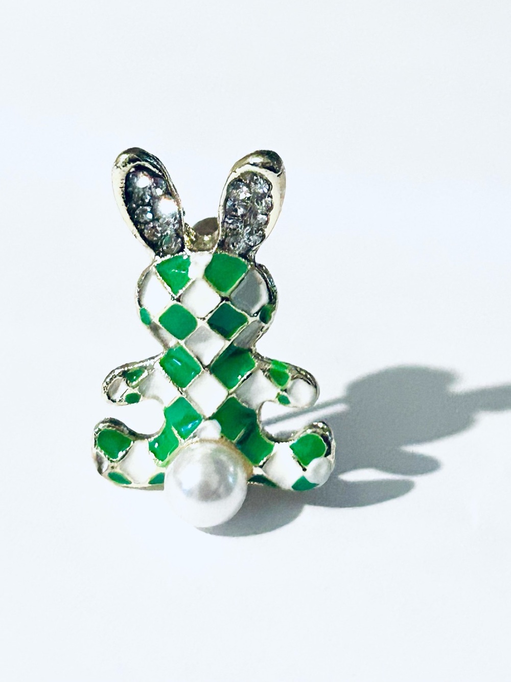 Green Enamel Bunny Pin with Pearl Accent